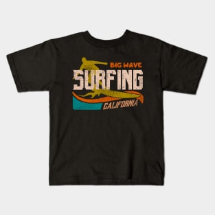 Big wave Surfing California Kids T-Shirt